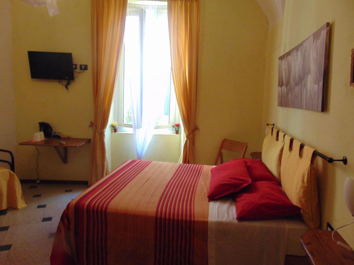 Il Pignoletto Bed & Breakfast Riva Ligure Exterior photo
